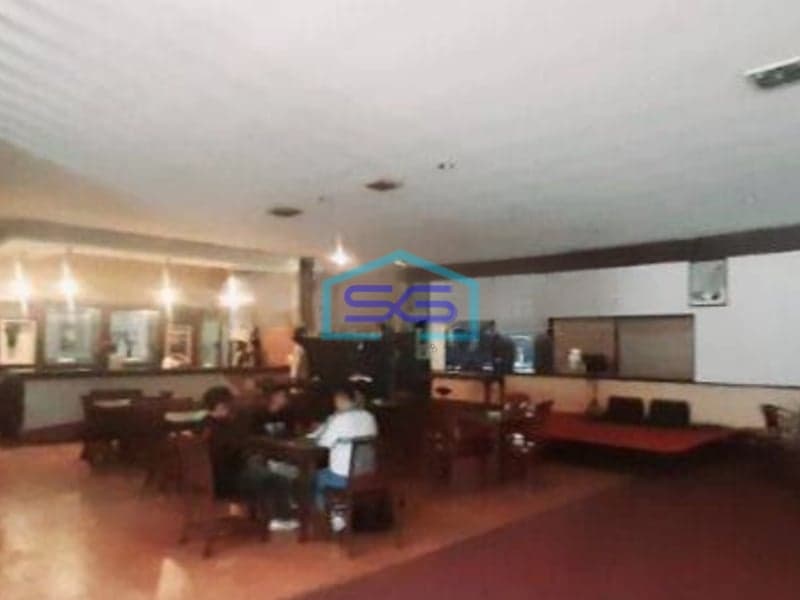 Dijual Ruang Usaha Strategis Lokasi di Slamet Riyadi Solo Luas 3950m2