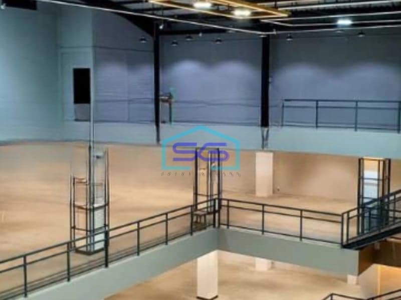 Dijual Ruang Usaha Luas Tanah 1200 m² Lokasi Semarang