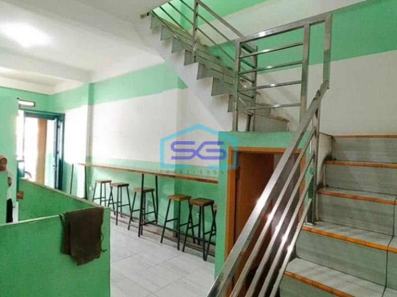 Disewakan Ruko 2 Unit Jalan Kolonel H Burlian Km 7 seberang Gramedia Palembang LB 228m2