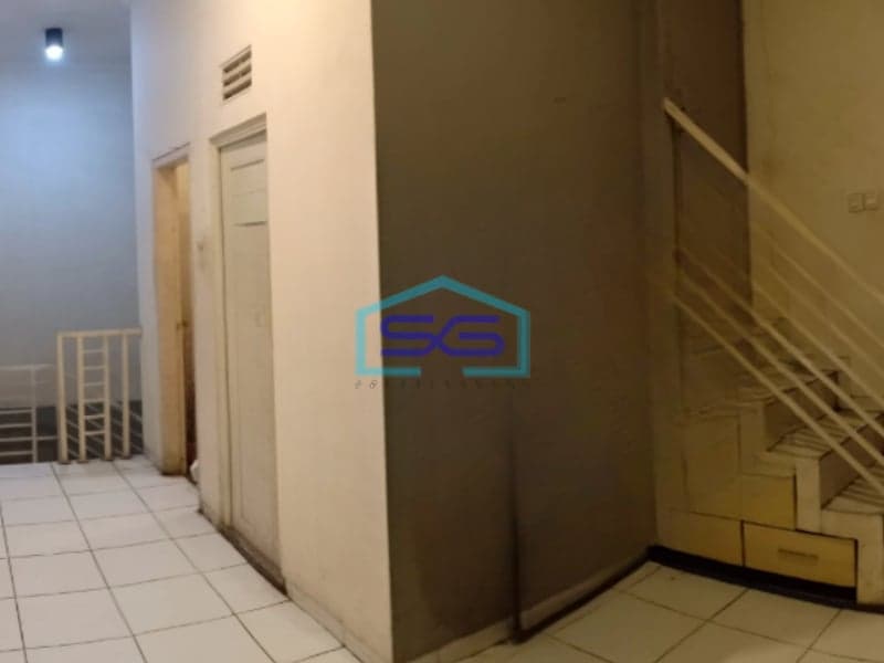 Disewakan Ruko 3 Lantai Lokasi Strategis di Lowokwaru Malang