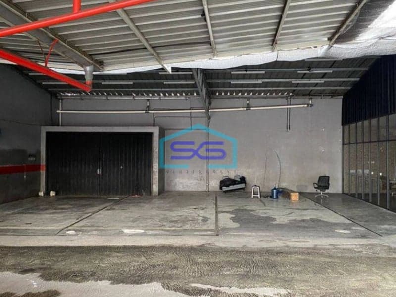 Disewakan Ruang Usaha di Area strategis Jakarta Barat LT 1024m2