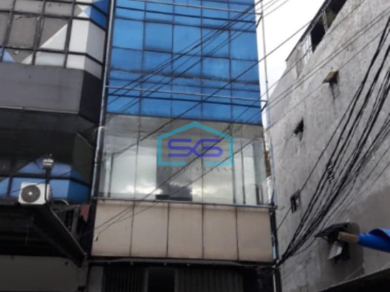 Dijual Ruko 4 Lantai Lahan Parkir Luas di Rawamangun Jakarta Timur LB 200m2