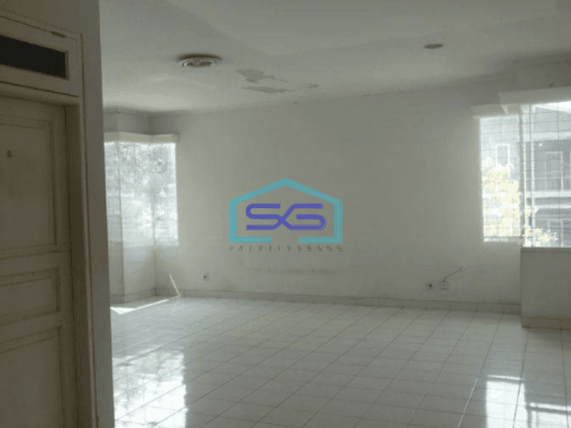 Disewakan Gudang 2 Lantai Luas Bangunan 646 m² di Menteng Jakarta Pusat