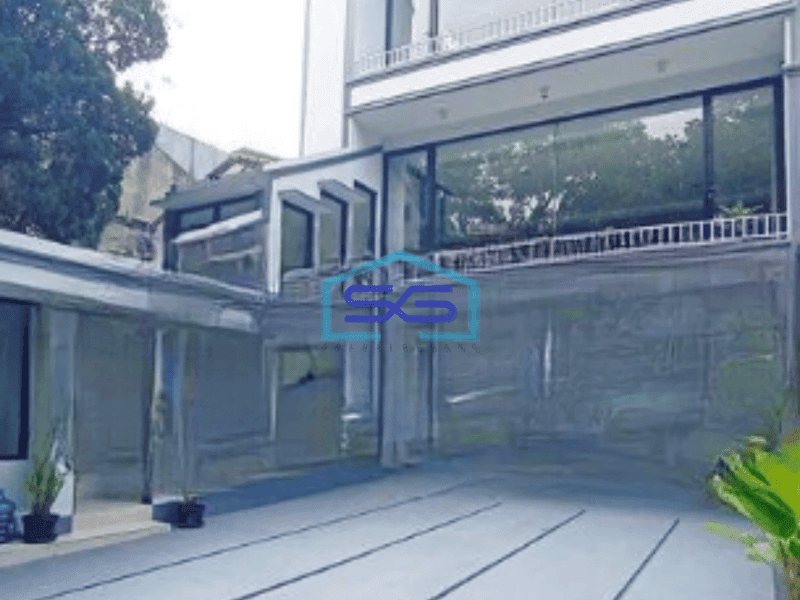 Disewakan Ruang Usaha Luas Tanah 315 m² di Surya Sumantri Bandung