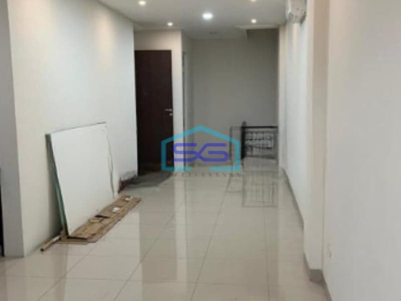 Disewakan Ruko Luas Bangunan  270 m² Lokasi Bebas Banjir di Jakarta Utara