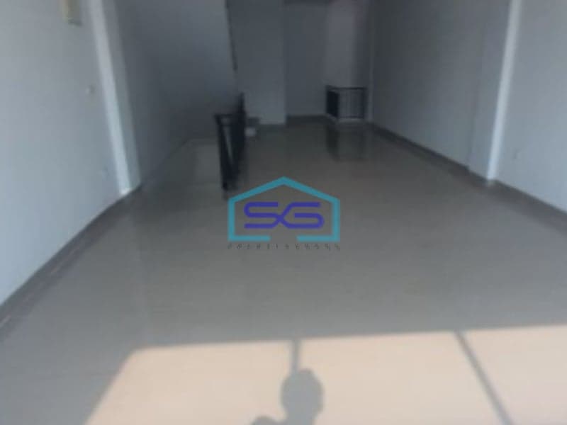 Disewakan Ruko Luas Bangunan 300 m² Area Parkir Luas di Jakarta Utara