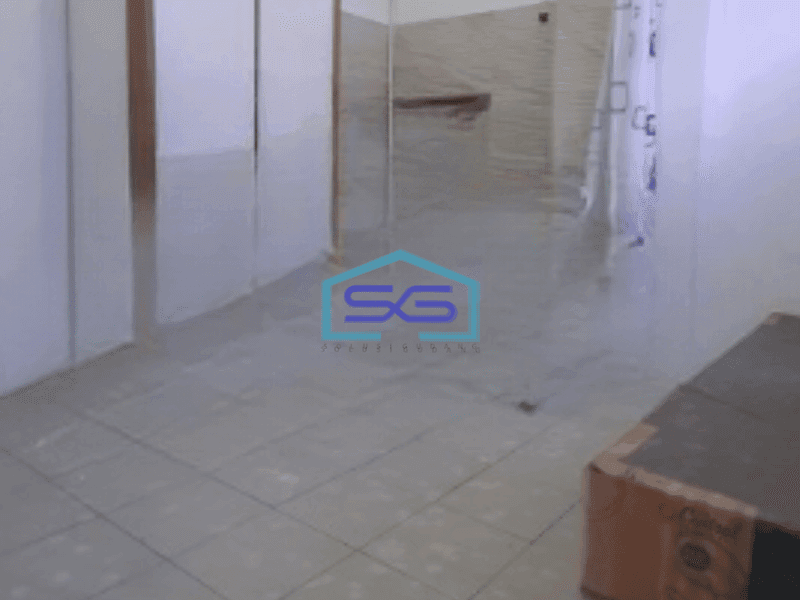 Disewaakan Ruko Luas Bangunan  180 m² di Tambora Jakarta Barat