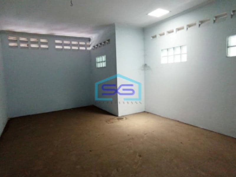 Disewakan Gudang Bagus Strategis di Banyuanyar Solo Luas Bangunan 275m2