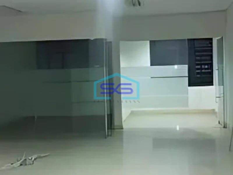 Disewakan Ruko 3 Lantai Siap Pakai Jln. Sudirman Bandung LB 450m2