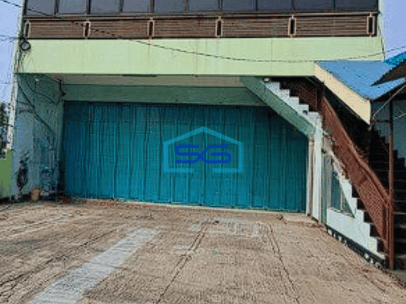 Disewakan Gedung Ruko Pinggir Jalan Raya Akses Toll di Jl Bekasi Barat LT 1000m2