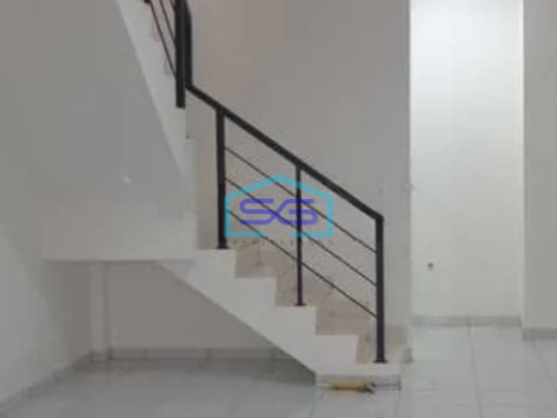 Disewakan Murah Ruko Jalur Sutera, Alam Sutera, Tangerang Luas Bangunan  75 m²