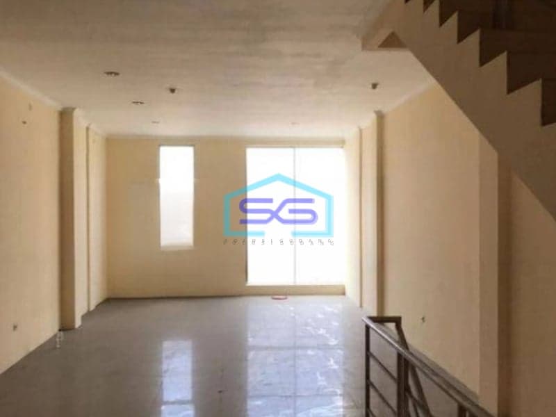 Disewakan Ruko di Veteran Jakarta Selatan Luas Bangunan 420 m²