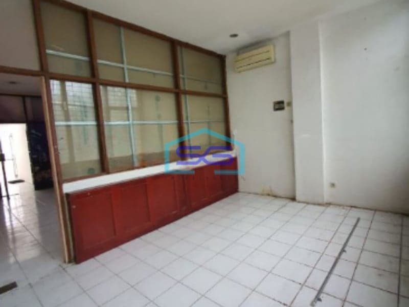 Dijual Ruko di Pinggir Jalan Raya Pluit Jakarta Utara Luas Bangunan 300m²