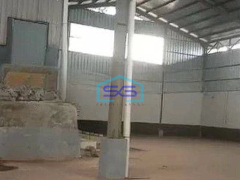 Disewakan Gudang Baru Masuk Truk Fuso Lokasi Strategis di Cibubur Bogor LT 1500m2