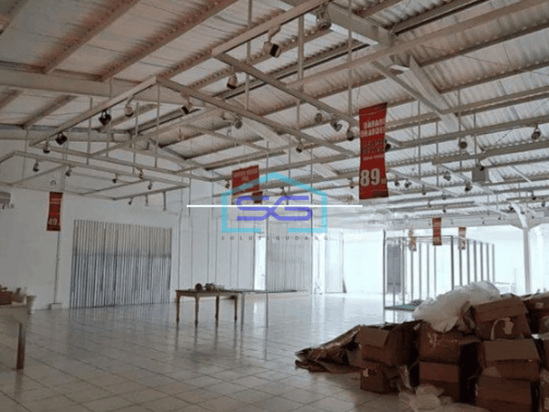 Disewakan gedung tempat usaha di keramaian Denpasar Barat Bali