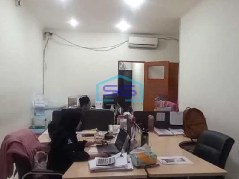 Disewakan Ruko 3 Lantai Ruko Spark Gading Serpong Tangerang LB 162m2