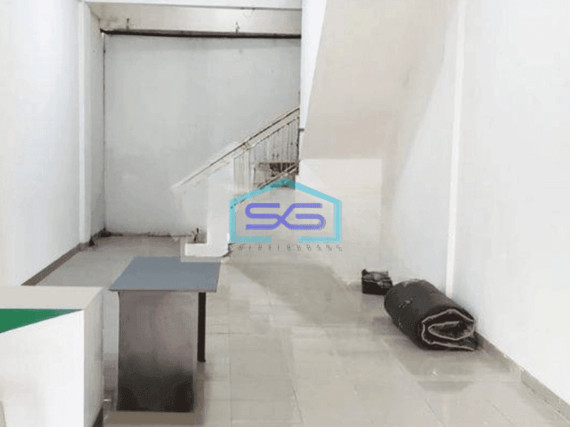 Dijual Ruko Bagus Siap Pakai di Kelud Raya Semarang LB 113m2