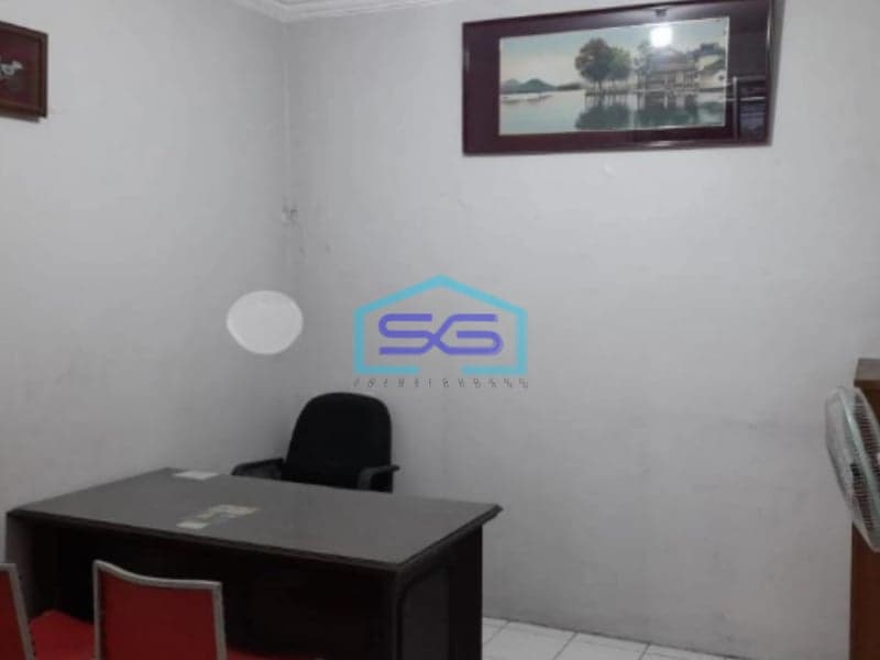 Dijual Gudang / Rumah Usaha Ex Showroom Nol Jalan Propinsi Sidoarjo Jawa Timur LT 400m2