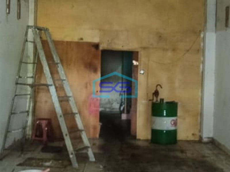 Disewakan 1 Unit Ruko Jalan Kol H Burlian Sebelah Gramedia Km 7 Palembang LB 180m2