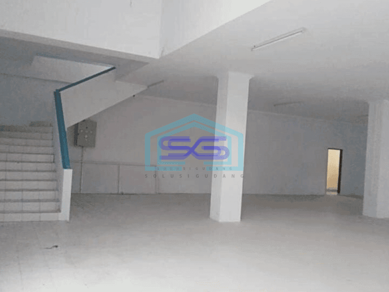 Disewakan Gudang 2000-4000m di jl raya Manado Bitung