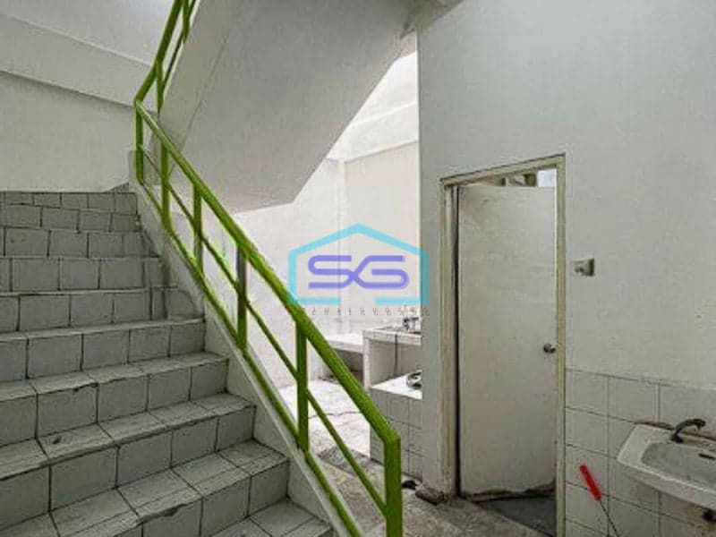 Disewakan Ruko Mitra Bahari Jalan Pakin, Penjaringan Jakarta Utara LB 239m2