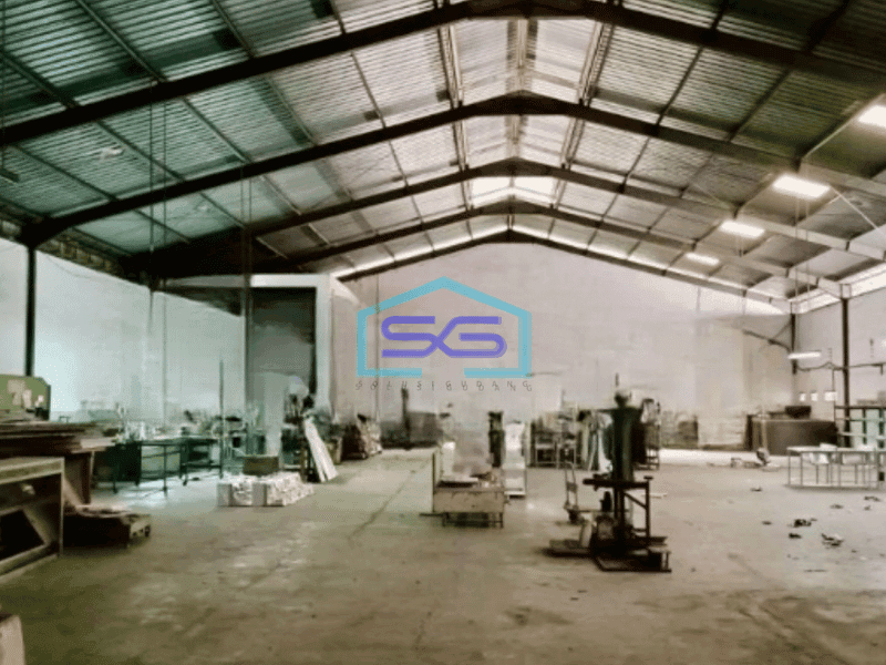 Dijual Gudang Akses Container 40 feet di Pinggir Jalan Jurumudi Tangerang