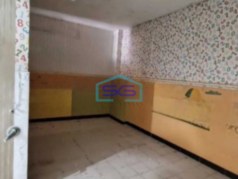 Disewakan Ruko Di Pinggir Jalan Raya Banjarsari di Solo Lokasi Strategis Cocok Untuk Ruang Usaha LT 600m2