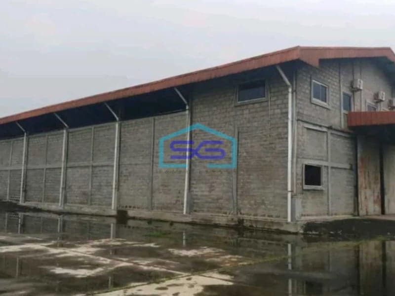 Dijual Gudang Akses Container 40 Feet Luas Bangunan  3000 m² Lokasi Legok Tangerang