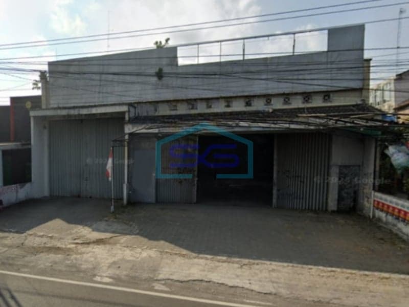 Warehouse for Sale on Ring Road Barat Trihanggo Gamping Sleman Yogyakarta Land Size 615m2