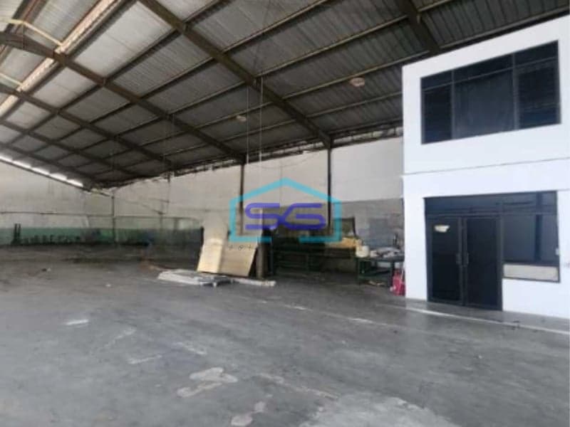 Disewakan Gudang Luas Tanah  2200 m² Lokasi di Tangerang