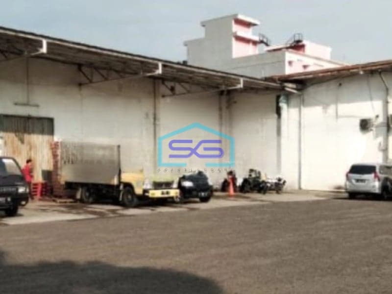 Dijual Gudang Lokasi Cibiru Bandung Jawa Barat Luas Bangunan 4000 m²