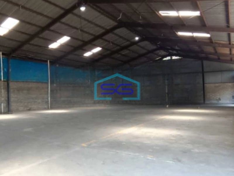 Disewakan Gudang Luas Bangunan   1040 m² Lokasi Pulo Gadung Jakarta Timur