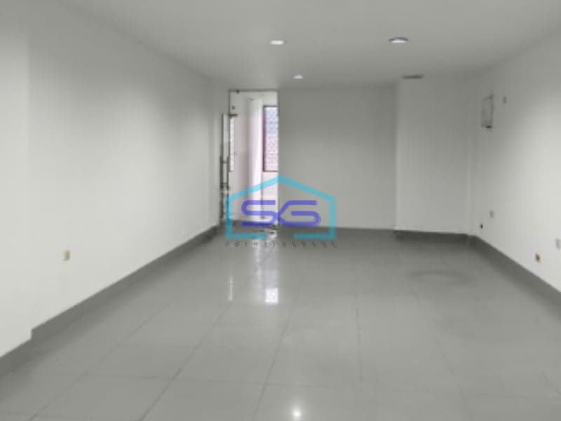 Disewakan Ruko 3.5 Lantai Di Pangeran Jayakarta Hadap Jalan Raya Jakarta Pusat LB 315m2