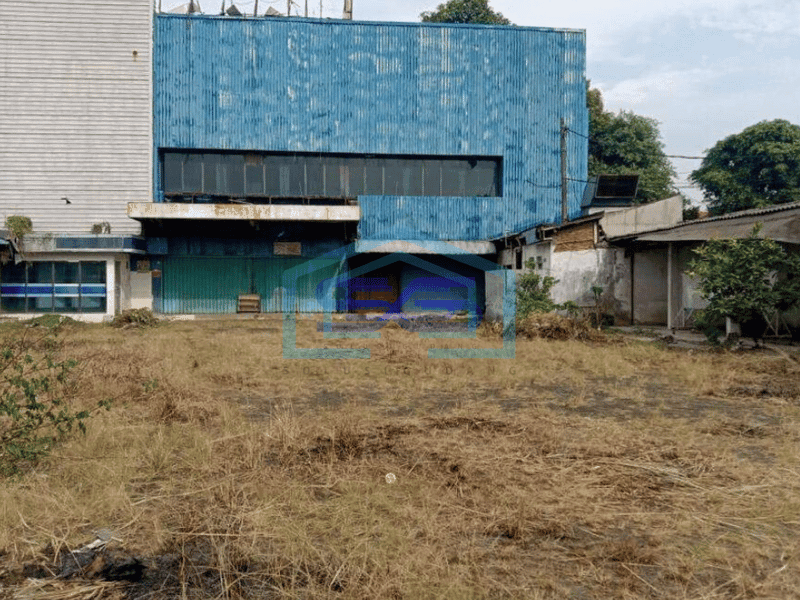 Dijual Ex swalayan di balaraja barat dekat ke pintu tol cocok buat Gudang