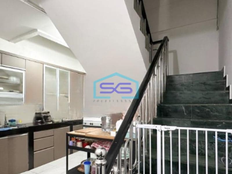 Dijual Ruko Luas Bangunan  350 m² Lokasi Bebas Banjir di Jakarta Utara