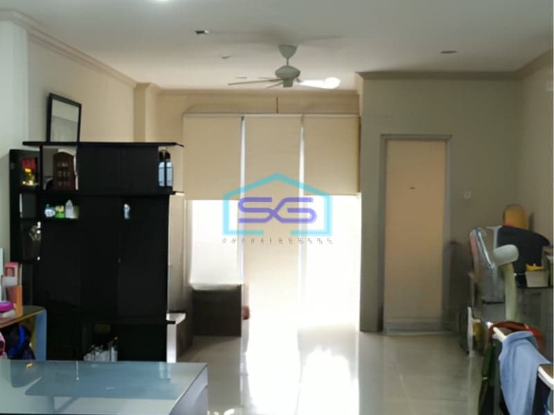 Dijual Ruko 2 Lantai Luas Bangunan  200 m² Lokasi Jakarta Barat