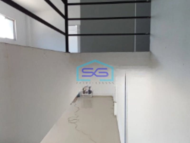 Dijual Gudang Luas Bangunan 4080 m² Lokasi Strategis di Cikarang