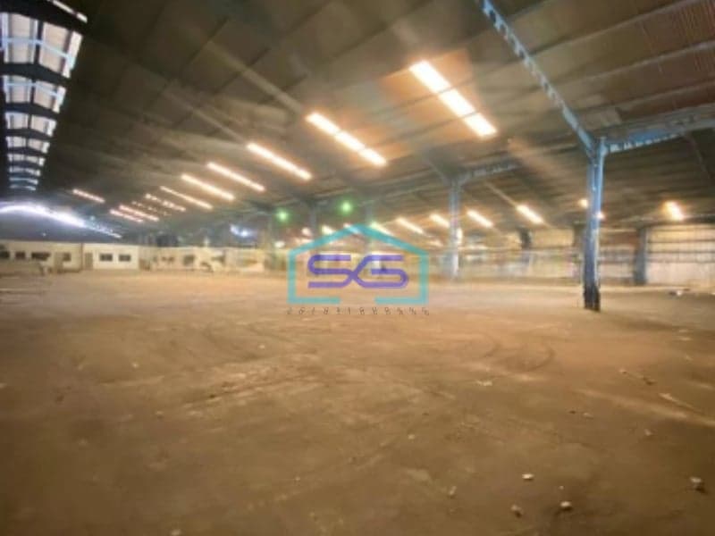 Disewakan Gudang Lokasi Strategis, Bebas Banjir, Akses Tol, Kantong Parkir Luas Karawaci Tangerang LB 3360m2