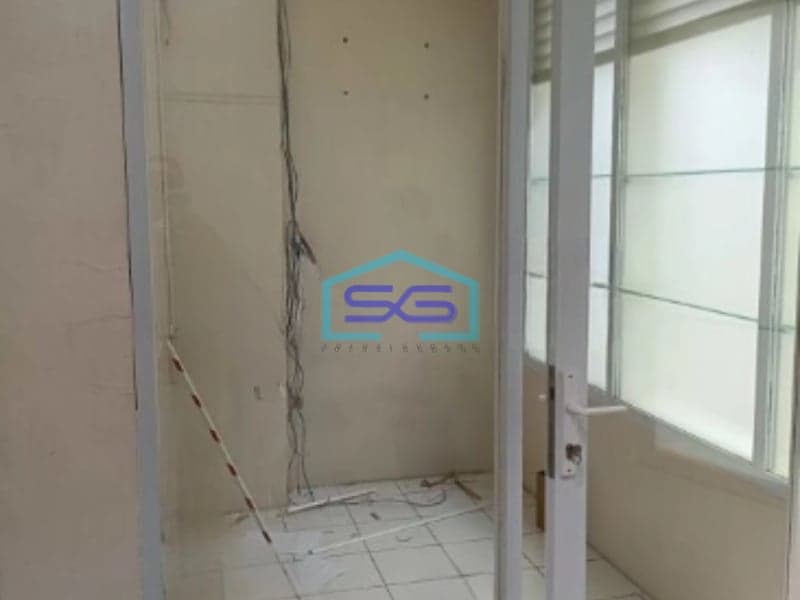 Disewakan Ruko 2 Lantai Luas Bangunan 360m2 di Jl Beteng Semarang