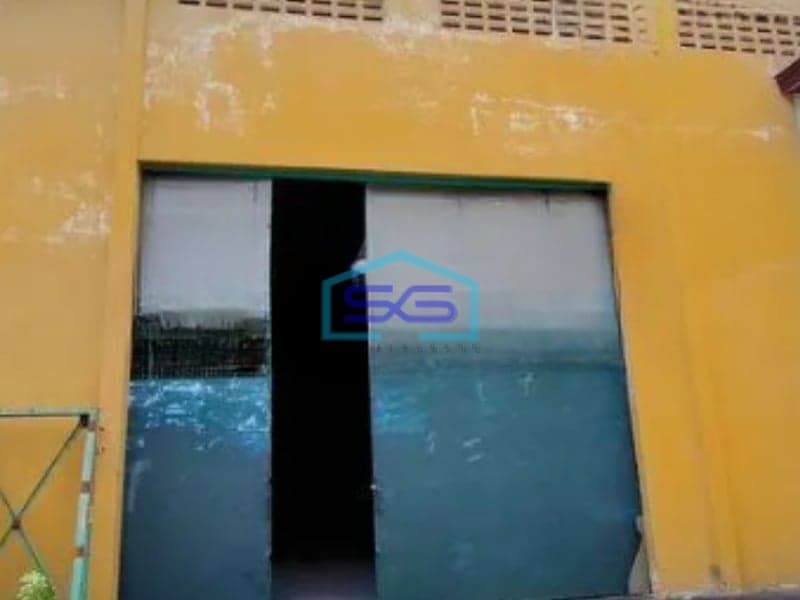 Disewakan Gudang Akses Container di Jebres Solo