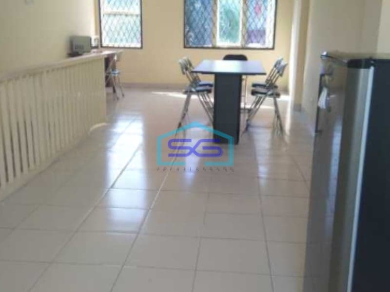 Disewakan Ruko Taman Surya 3 Lantai Jakarta Barat Luas Bangunan 180m2