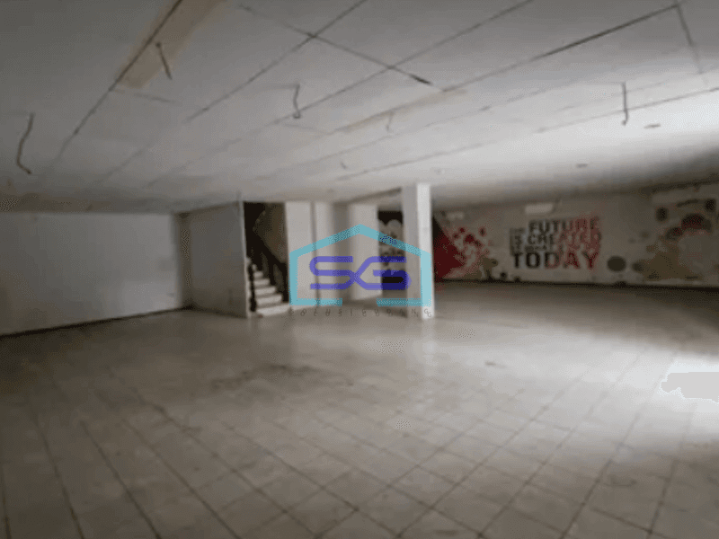 Disewakan Ruang Usaha Luas Bangunan 360 m² di Cawang Jakarta Timur Lokasi Strategis