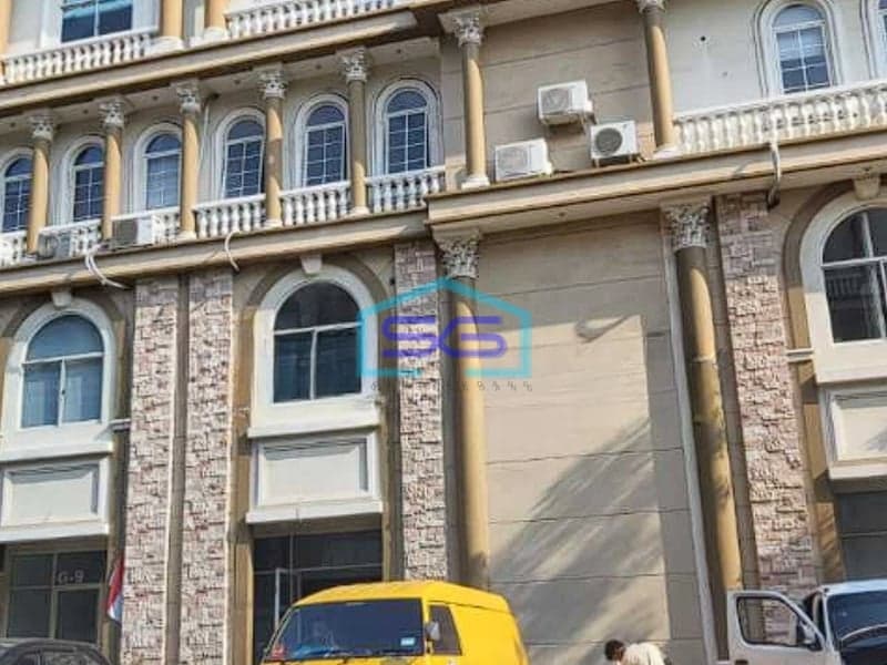 Dijual Segera Ruko Green Lake City Jakarta Barat Bagus LB 200m2