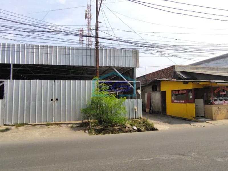 DISEWAKAN GUDANG DI DAAN MOGOT