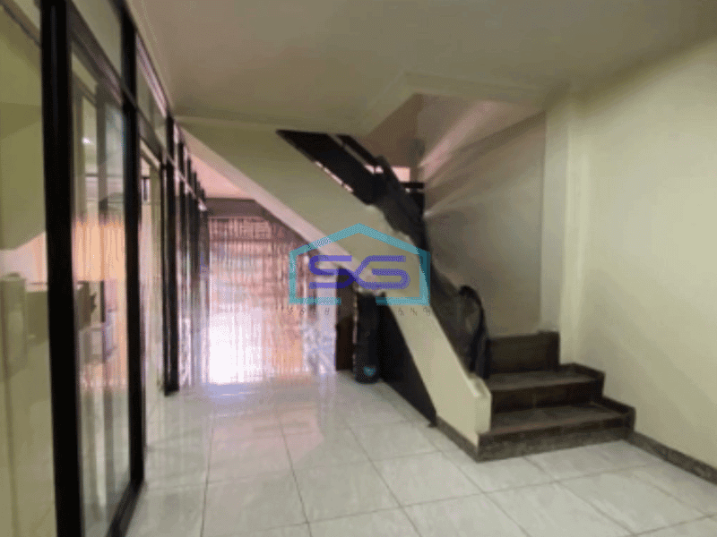 Dijual Ruko Lokasi Strategis di Pondok Indah Jakarta Selatan Luas Bangunan 196 m²
