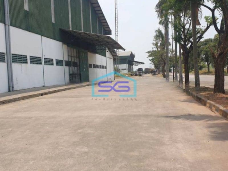 Dijual Pabrik Atau Gudang di Bekasi LT 115000m2 Zona Industri
