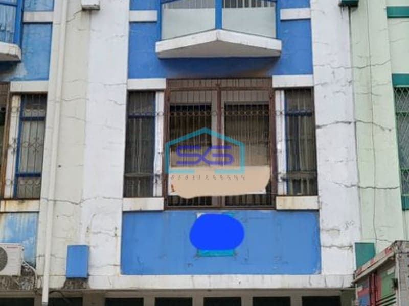 Dijual Ruko Luas Bangunan 225 m² Lokasi Taman Palem Jakarta Barat