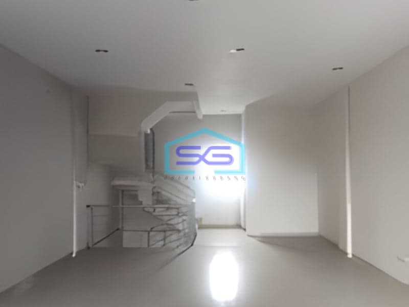 Disewakan Ruko Bagus Lokasi Strategis di Pusat Kota Bandung LB 250m2