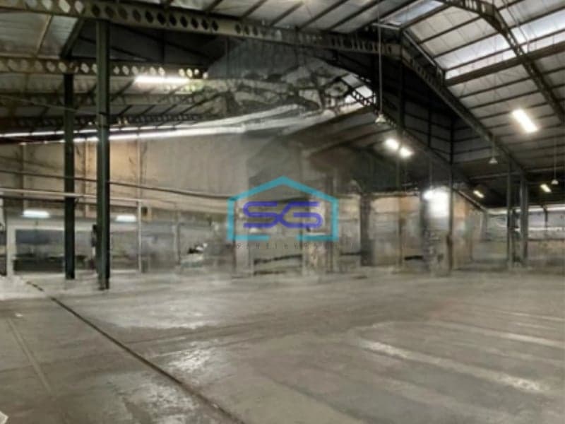 Disewakan Gudang Siap Pakai Terawat Luas Bangunan  10160 m² Lokasi Semarang