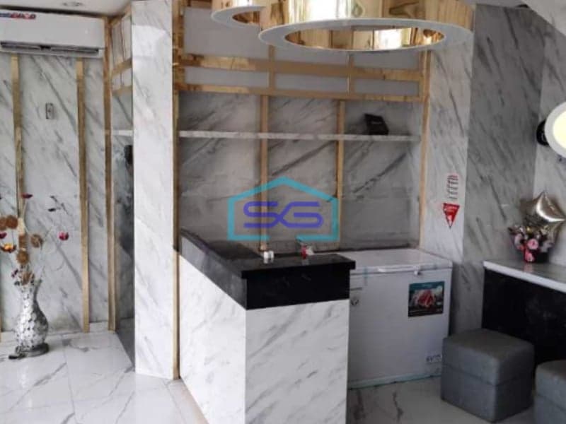 Disewakan Ruko 3 Lantai Luas Tanah 135 m² Lokasi Taman Palem Jakarta Barat